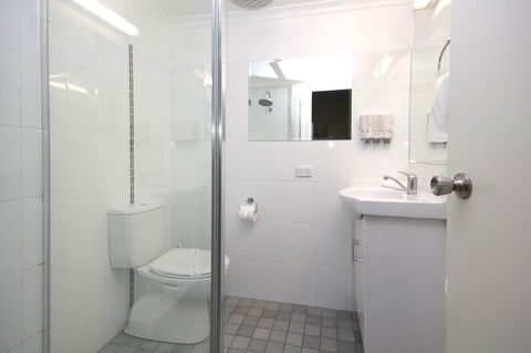 Sapphire Waters Motor Inn - Accommodation Georgetown 24