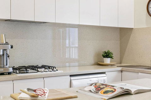 Oversized 2 Bedroom Manly Beach House - Accommodation Georgetown 2