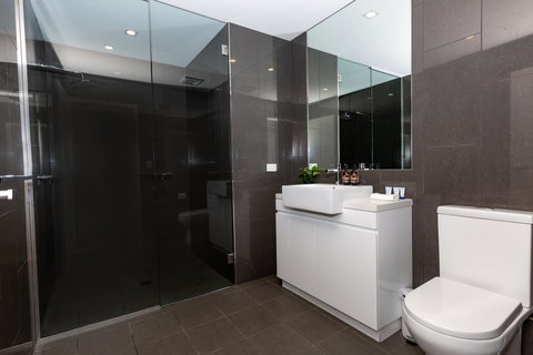 Brand New Executive Apartment - Accommodation Georgetown 16