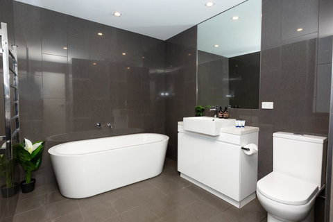 Brand New Executive Apartment - Accommodation Georgetown 10