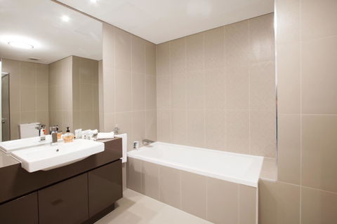 The Junction Palais - Modern And Spacious 2BR Bondi Junction Apartment Close To Everything - Accommodation Georgetown 3