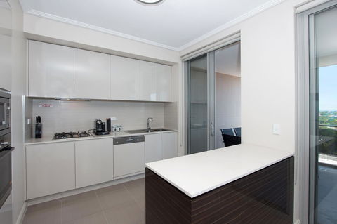 The Junction Palais - Modern And Spacious 2BR Bondi Junction Apartment Close To Everything - Accommodation Georgetown 8