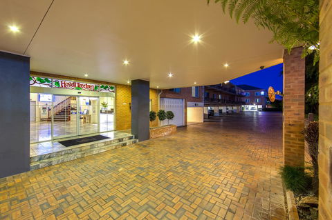 Best Western Plus Hovell Tree Inn - Accommodation Georgetown 3