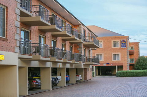 Best Western Plus Hovell Tree Inn - Accommodation Georgetown 1