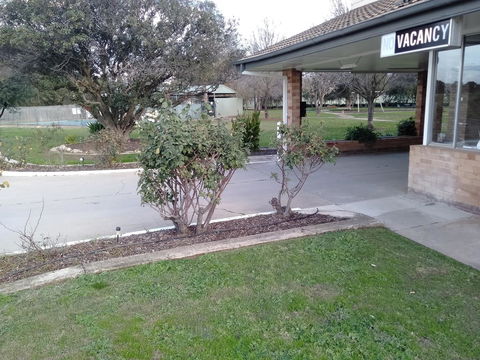 Allonville Gardens Motel - Accommodation Georgetown 1