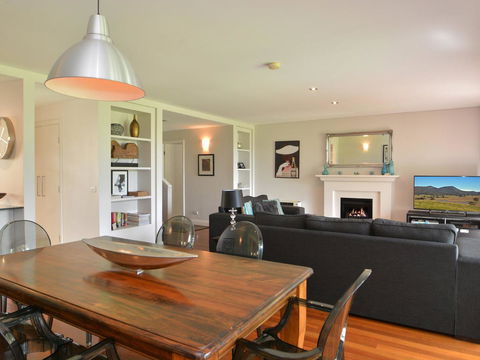 Villa 3br Margarita Villa Located Within Cypress Lakes Resort - Accommodation Georgetown 6