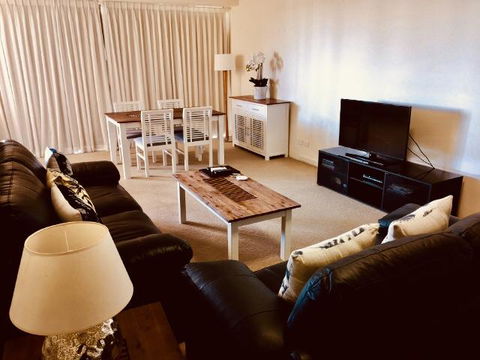 Boathouse Resort (Water Front) - Accommodation Georgetown 5
