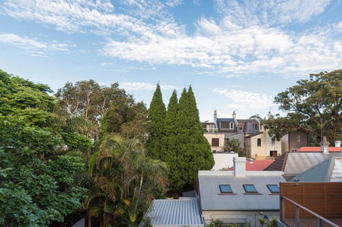 Nobbs Â· Executive 2 Storey Sydney Apartment With Pool - Accommodation Georgetown 17