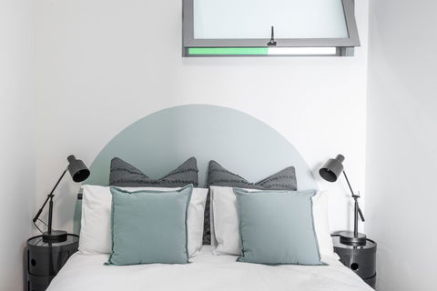 Large Light Luxe 3BDR 2BA Free Parking - Walk To Sydney Uni And RPA - Accommodation Georgetown 10