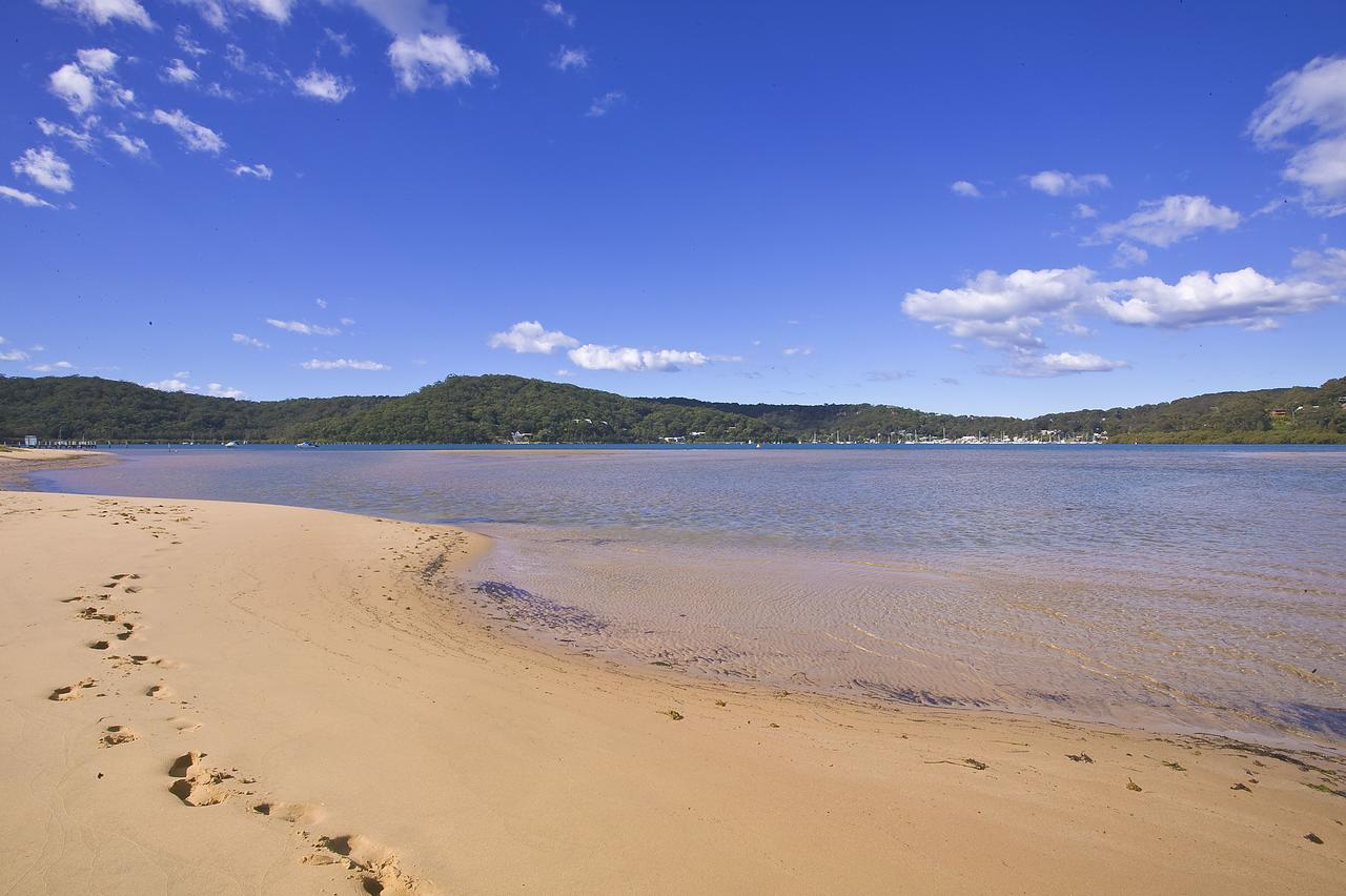 Booker Bay NSW Accommodation Georgetown