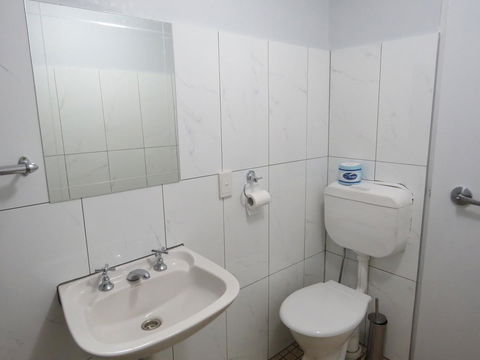 Newtown Cozy Stays - Accommodation Georgetown 3