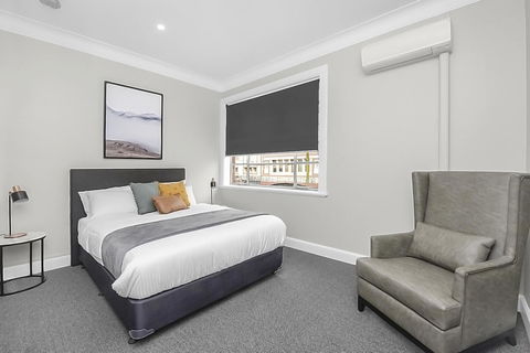 Horse And Jockey Hotel Homebush - Accommodation Georgetown 18