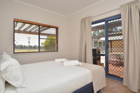 JE Guesthouse, Central To All The Hunter Valley Has To Offer - Accommodation Georgetown 30