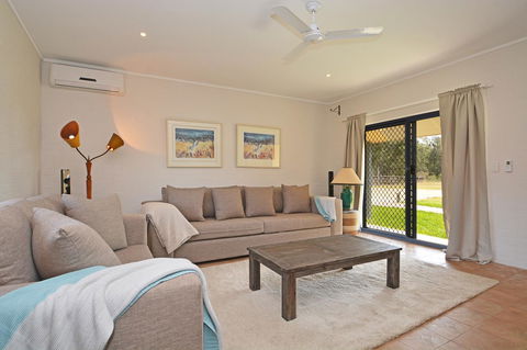 JE Guesthouse, Central To All The Hunter Valley Has To Offer - Accommodation Georgetown 1