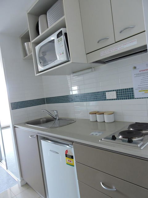 BASE Holidays - Ettalong Beach Premium Apartments - Accommodation Georgetown 21