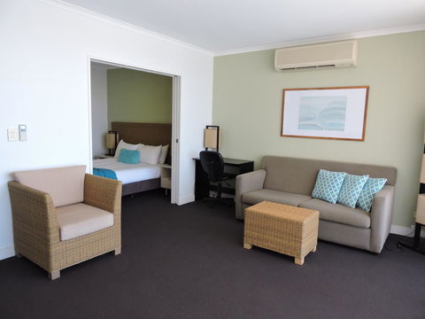 BASE Holidays - Ettalong Beach Premium Apartments - Accommodation Georgetown 9