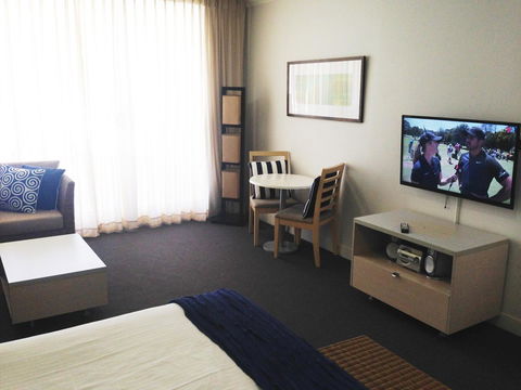 BASE Holidays - Ettalong Beach Premium Apartments - Accommodation Georgetown 40