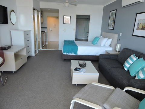 BASE Holidays - Ettalong Beach Premium Apartments - Accommodation Georgetown 18