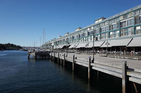 Waterfront Apartment On Sydney Harbour - Accommodation Georgetown 11