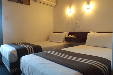 Hotel Hacienda - Accommodation Georgetown 15