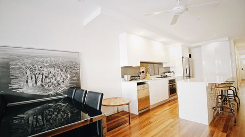 Cozy 5 Bed House In Sydney - Accommodation Georgetown 5