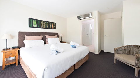 Pacific Blue, Salamander Bay - Accommodation Georgetown 18