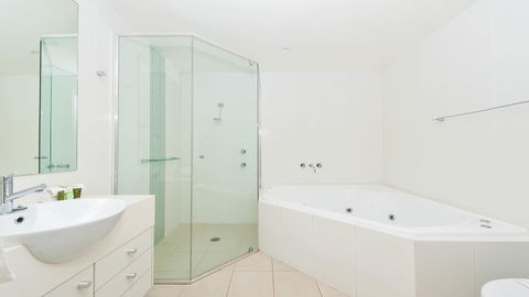Pacific Blue, Salamander Bay - Accommodation Georgetown 31