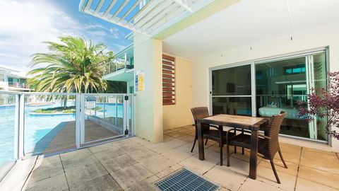 Pacific Blue, Salamander Bay - Accommodation Georgetown 5