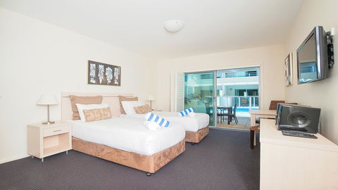 Pacific Blue, Salamander Bay - Accommodation Georgetown 7