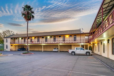 Prince Of Wales Hotel - Accommodation Georgetown 10