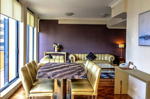 Seasons Harbour Plaza - Accommodation Georgetown 34
