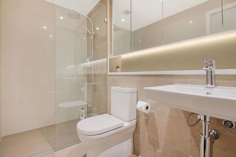Brand New 3 Bedrooms Apt With Waterfront View - Accommodation Georgetown 1