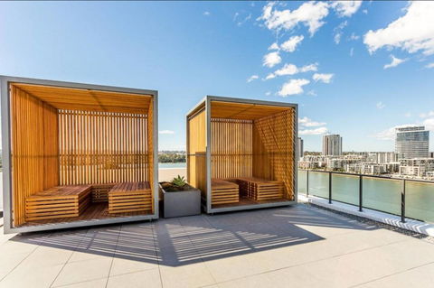 Brand New 3 Bedrooms Apt With Waterfront View - Accommodation Georgetown 2