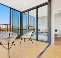 Brand New 3 Bedrooms Apt with Waterfront View - Accommodation Georgetown