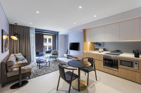 SKYE Suites Sydney - Accommodation Georgetown 21