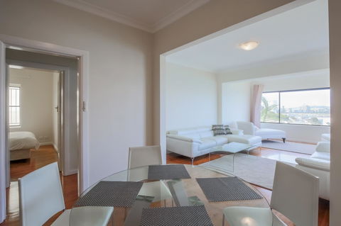 Ultimate Bondi Escape #2 - A Bondi Beach Holiday Home - Accommodation Georgetown 7