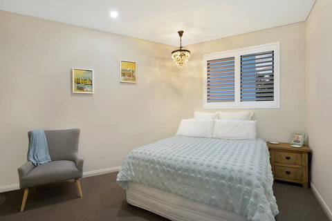 Belle Vue- Penthouse At Black Beach - Accommodation Georgetown 12