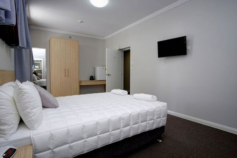 Lakes And Ocean Hotel Forster - Accommodation Georgetown 15