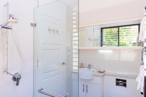 By The Beach B&B Self Contained Apartments - Accommodation Georgetown 10