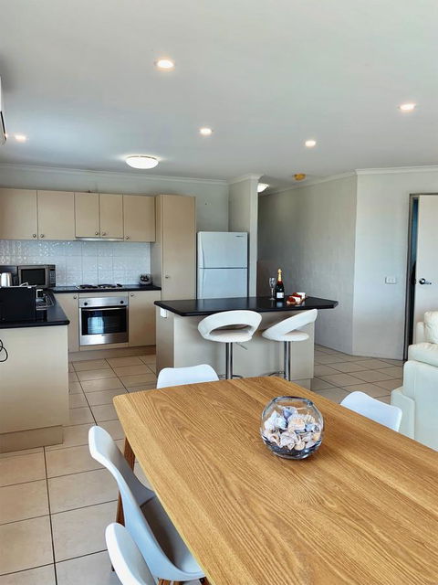 Seachange 3 - Accommodation Georgetown 4
