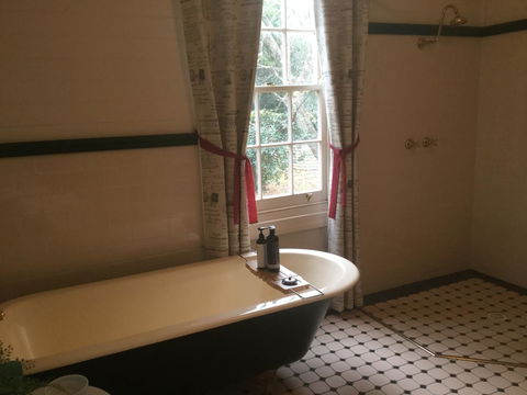 Arcadia - The Barn Cottage & Rosehill Cottage - Accommodation Georgetown 19