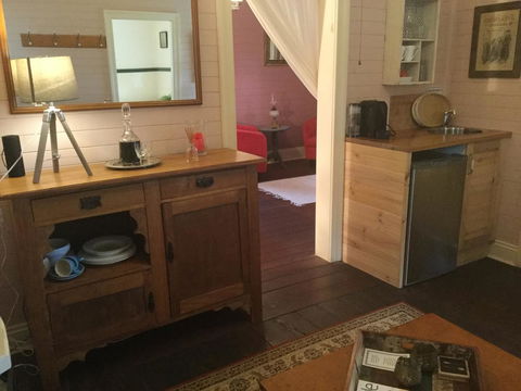 Arcadia - The Barn Cottage & Rosehill Cottage - Accommodation Georgetown 23
