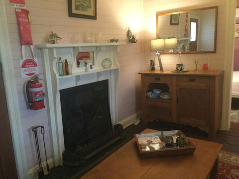 Arcadia - The Barn Cottage & Rosehill Cottage - Accommodation Georgetown 22