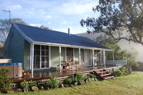 Cadair Cottages - Accommodation Georgetown 0