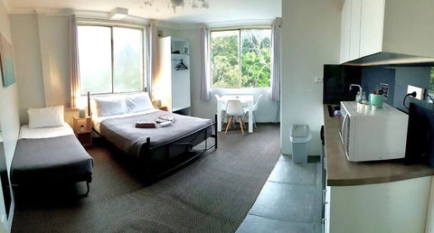 Manly Beachside Apartments - Accommodation Georgetown 8
