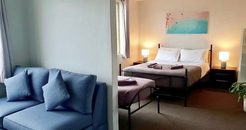 Manly Beachside Apartments - Accommodation Georgetown 3