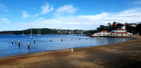 Manly Beachside Apartments - Accommodation Georgetown 18