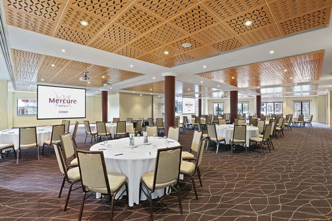 Mercure Sydney - Accommodation Georgetown 31