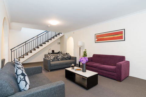 Eastwood Furnished Apartments - Accommodation Georgetown 3