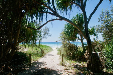 Casuarina Beachfront House - Hostie Properties - Accommodation Georgetown 10